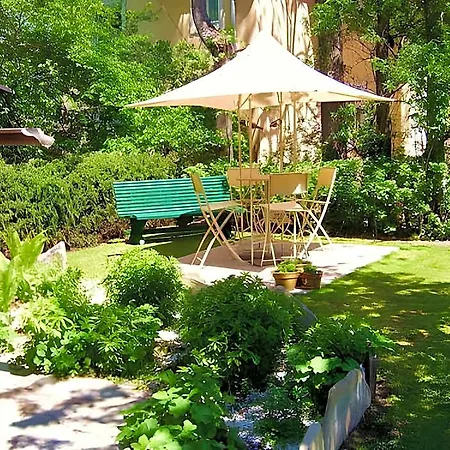 Guest house Magali's, - Inclusive Summer Card