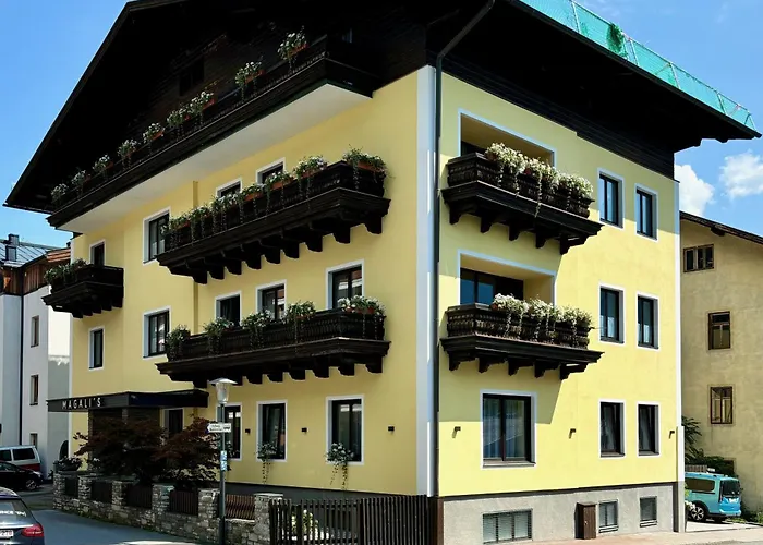 Magali's, - Inclusive Summer Card Zell am See